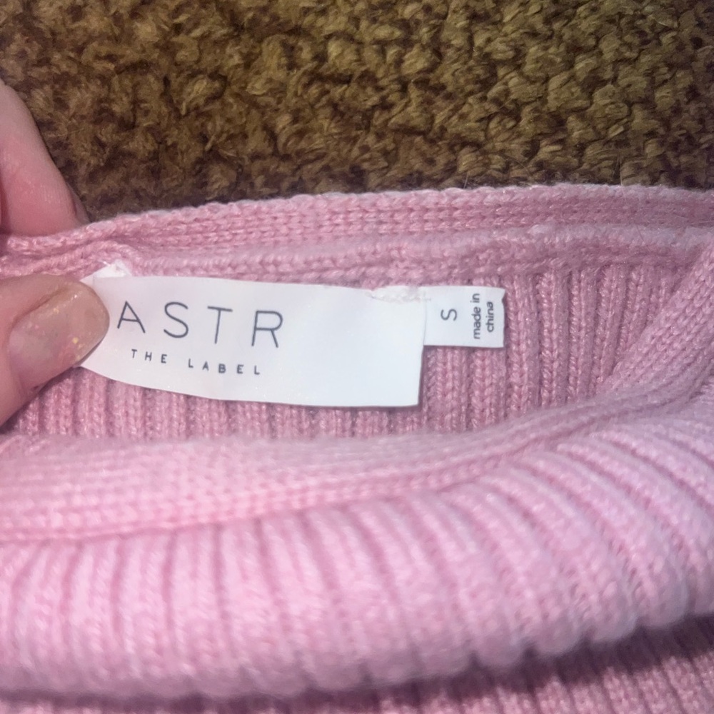 Astr Pink Ribbed Sweater - Picture 8 of 9